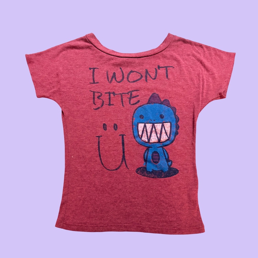 Y2K Tres Bien I Won't Bite Dinosaur Graphic Tee Scene #17